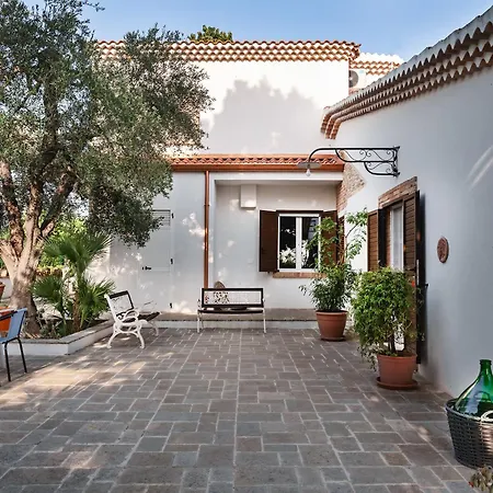 Villa Antonella Holiday home *